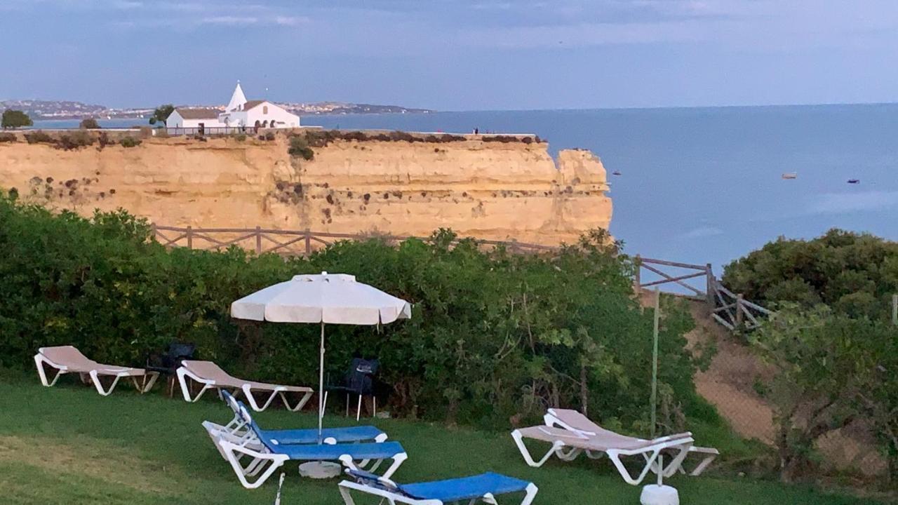 Castelo Da Esperanca Na Vila Sra Da Rocha Porches  Exteriér fotografie